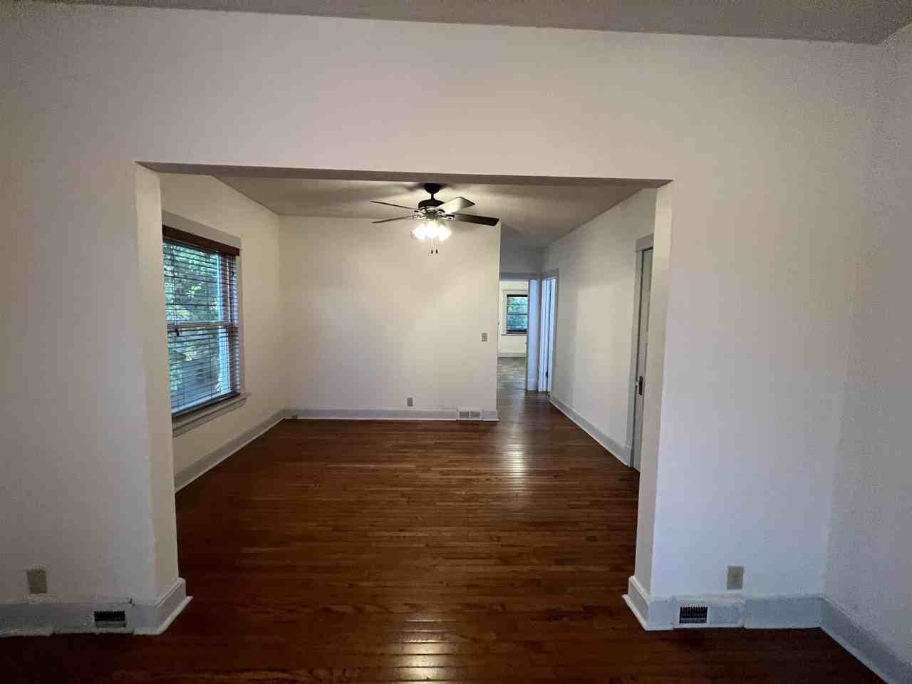 414 22nd Avenue Northeast - Photo 2 of 22