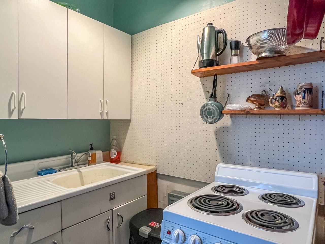 301 North 4th St - Photo 3 of 6