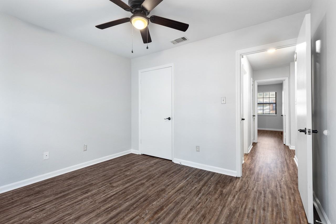 Edgewood @ Midtown - Photo 5 of 50