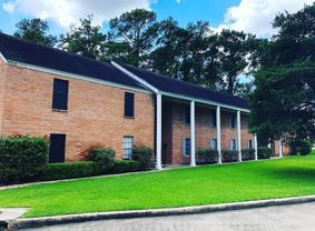 3700 Pine Manor  Ln - Photo 1 of 1