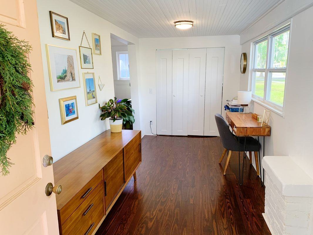 301 E Park St - Photo 3 of 13