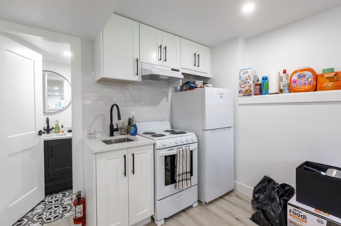 Marine Dr & Byrnepark Dr - Photo 2 of 8