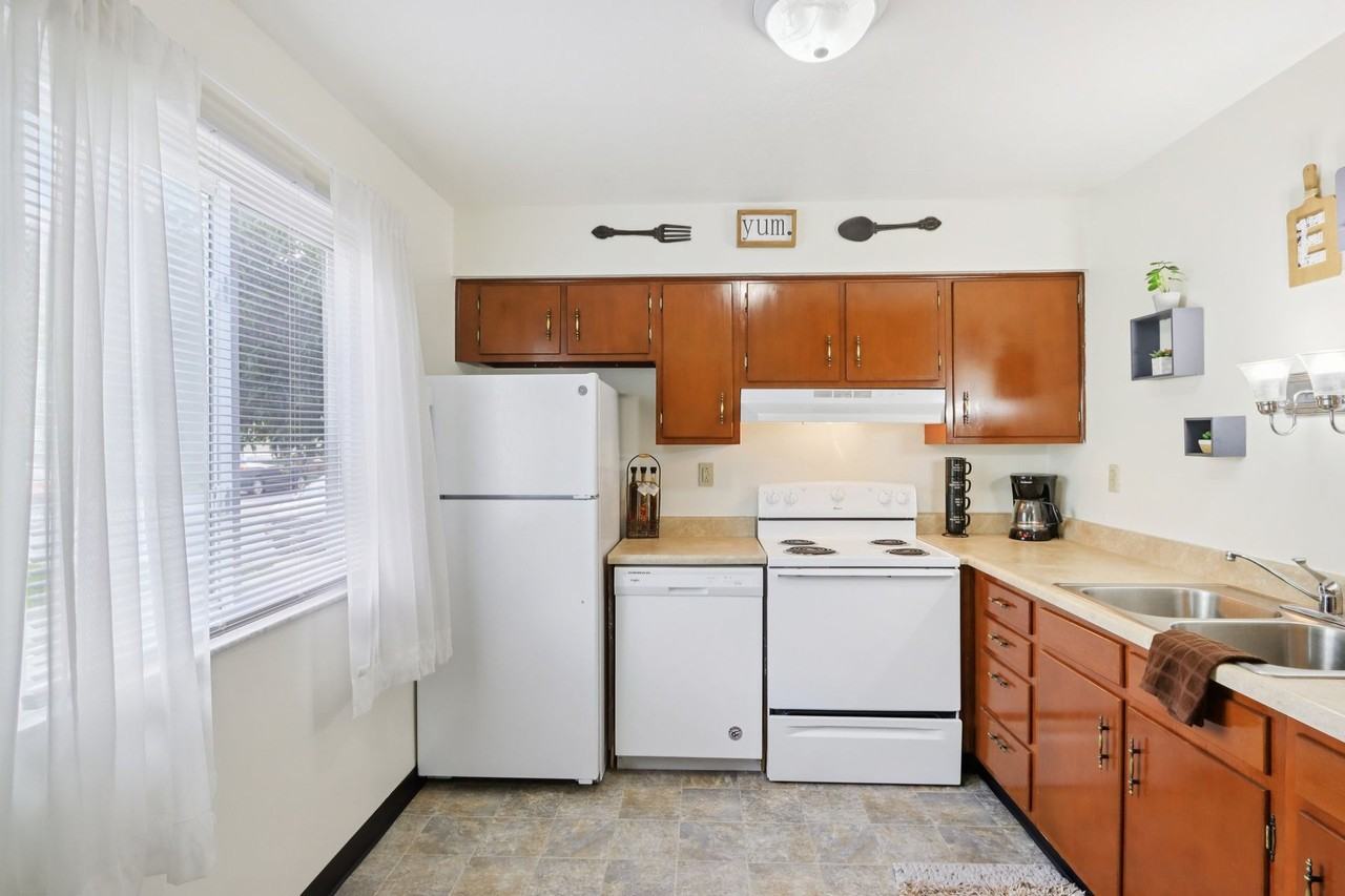 Fountain Park Apartments - Photo 2 of 50