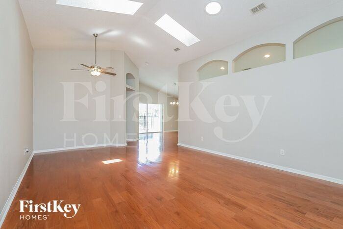 2251 Mallory Cir - Photo 3 of 15