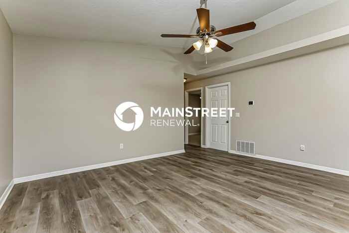 1725 Durock Ct - Photo 3 of 16