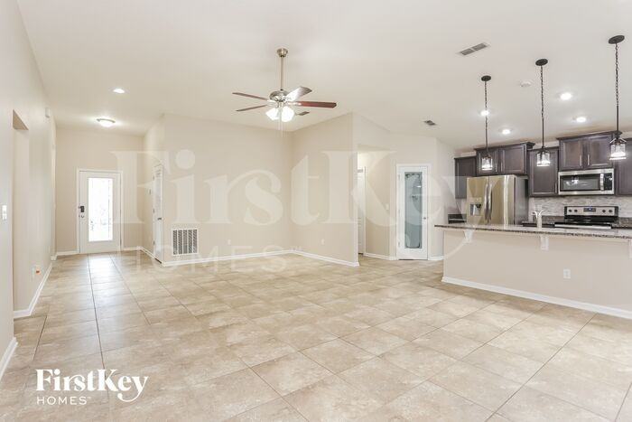 12556 Itani Way - Photo 3 of 15