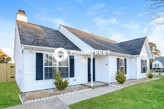 100 Hammond Dr - Photo 2 of 16