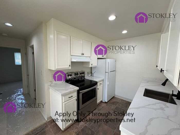 1440 Oakland Blvd #9 - Photo 3 of 12