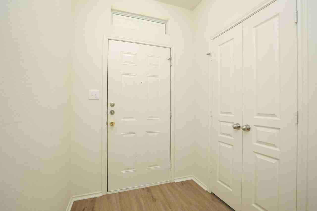 16834 Libson Falls Dr - Photo 3 of 35