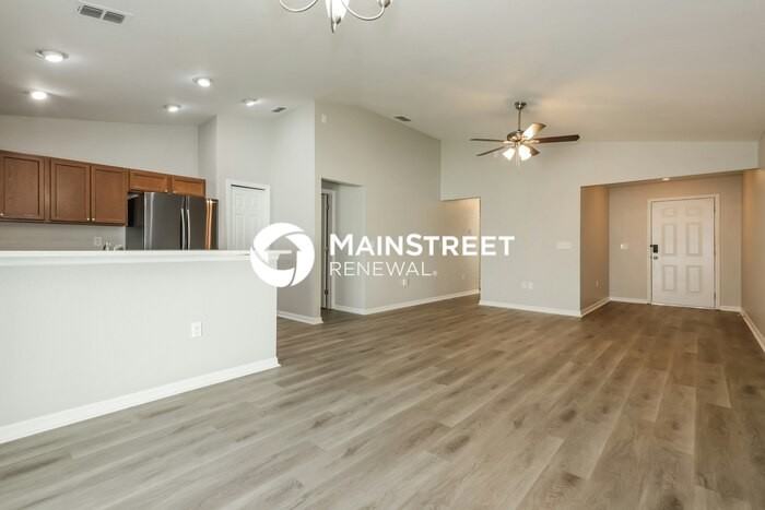 5090 Belmont Park Ln - Photo 3 of 16