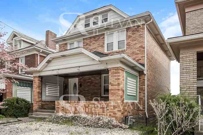 1440 Bellaire Pl - Photo 2 of 15