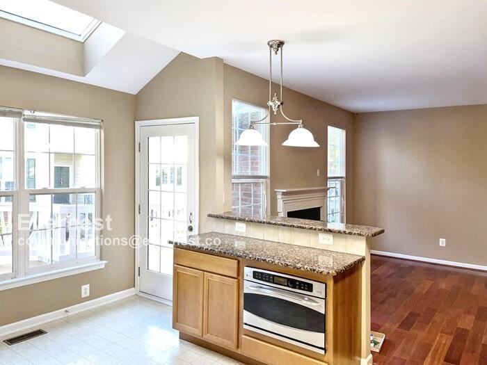 43206 Somerset Hills Ter - Photo 3 of 30