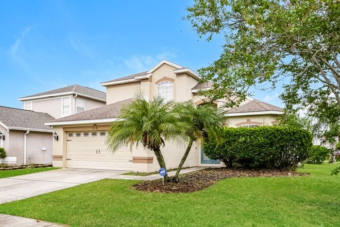 216 Westmoreland Cir - Photo 3 of 15