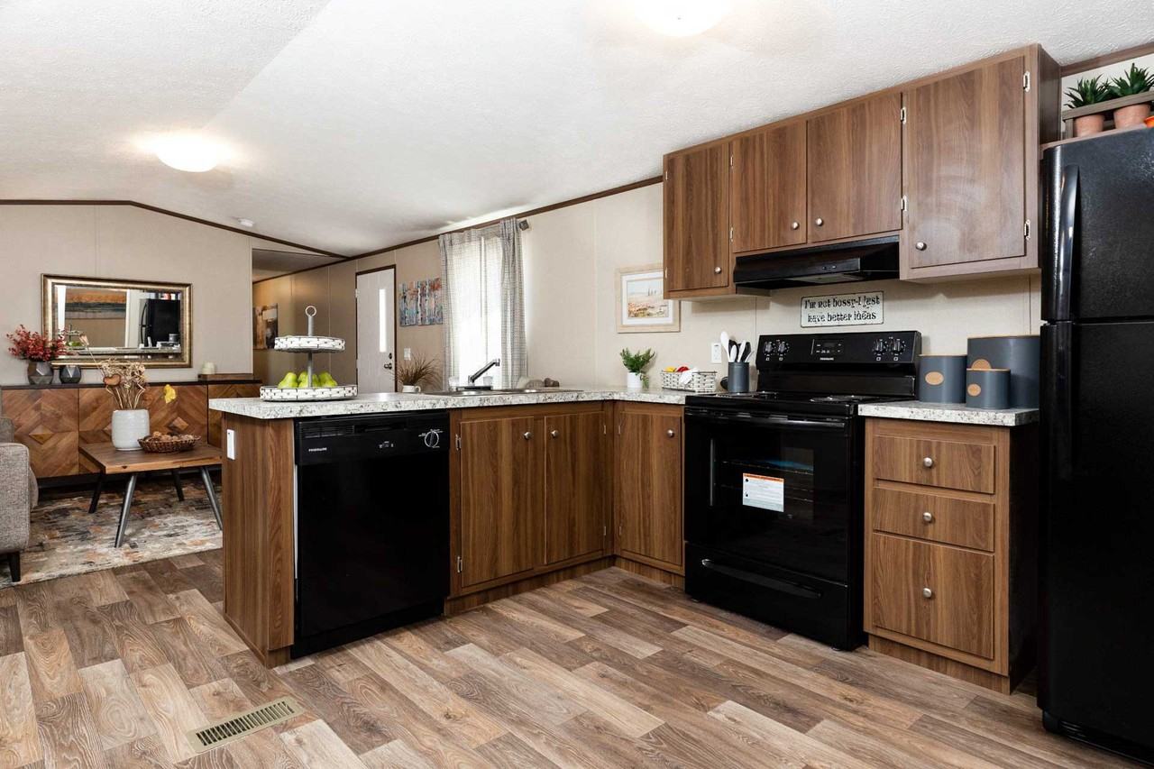 501 Sw 21st St #NA - Photo 3 of 8
