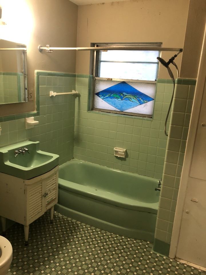 1816 Galloway Ave #1818 - Photo 2 of 10