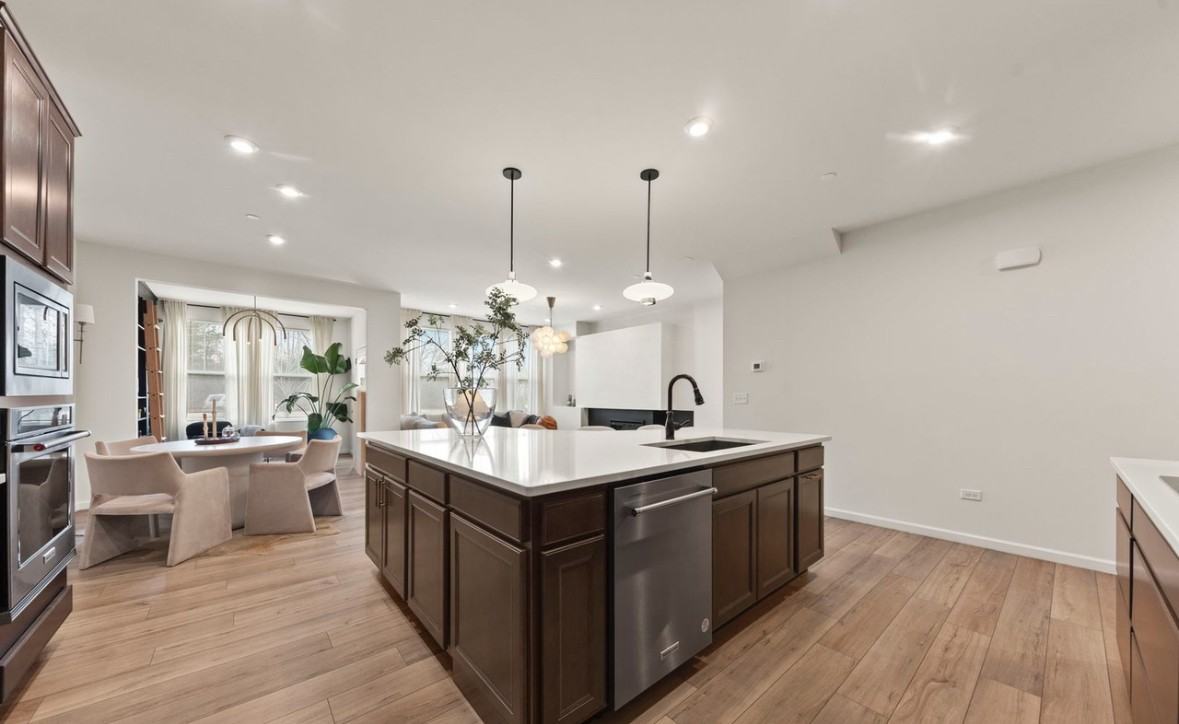 2108 Weatherbee Ln #2108 - Photo 3 of 12