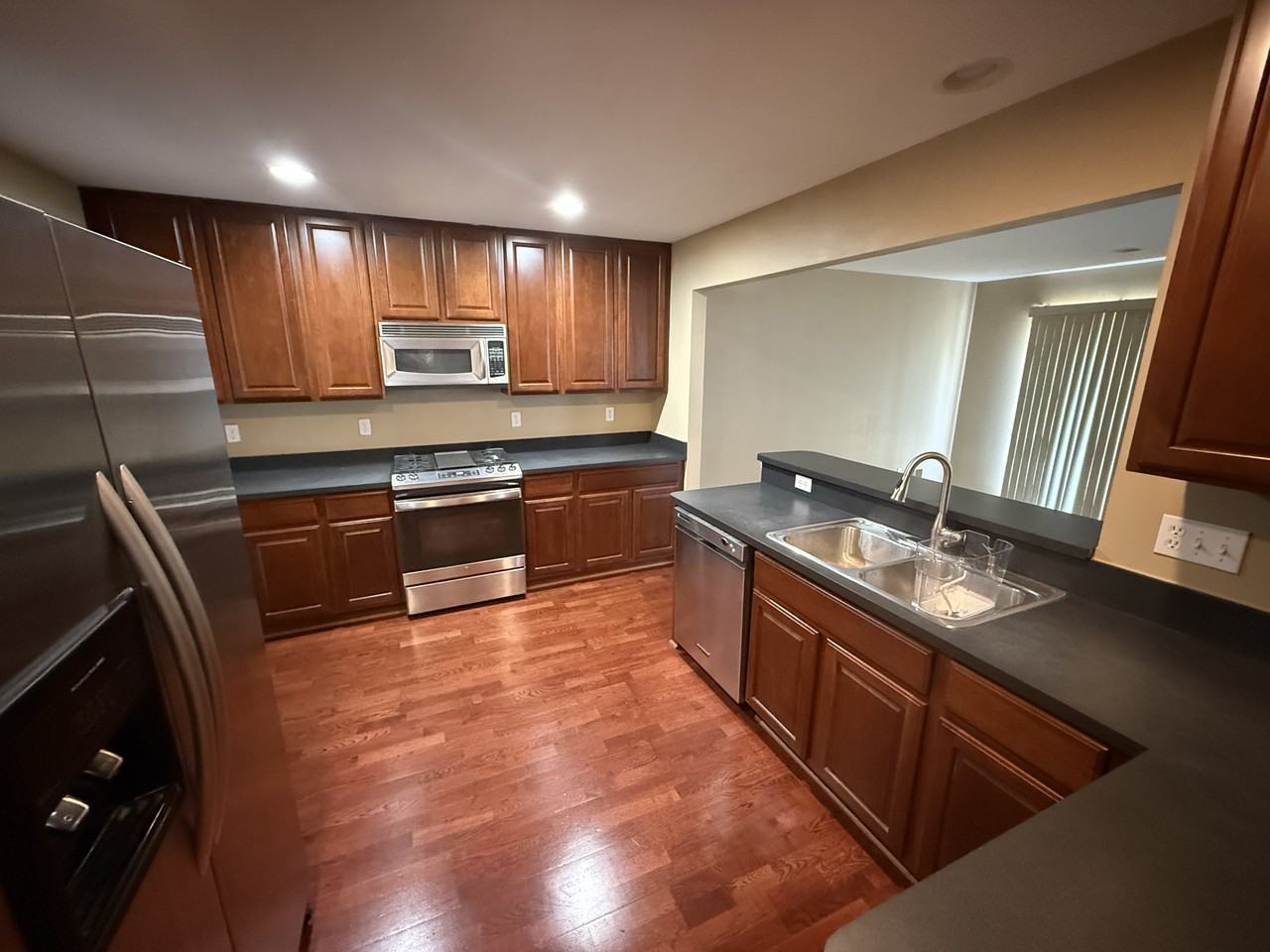 163 S Vista #163 - Photo 2 of 14