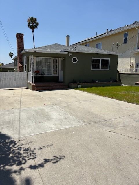 10715 Helendale Avenue #NA - Photo 2 of 31