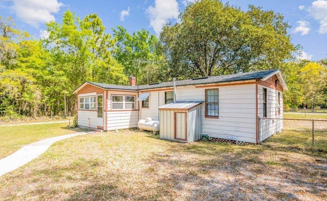 4472 Springbank Rd #NA - Photo 2 of 5