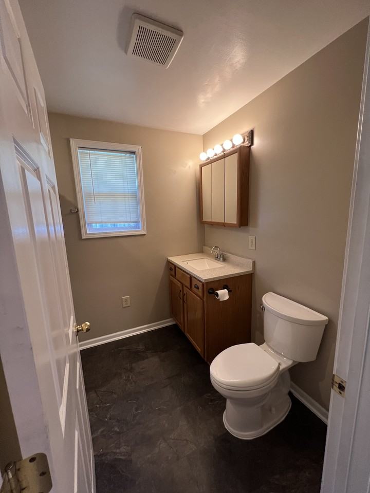 211 E Edgar Ave #NA - Photo 7 of 15