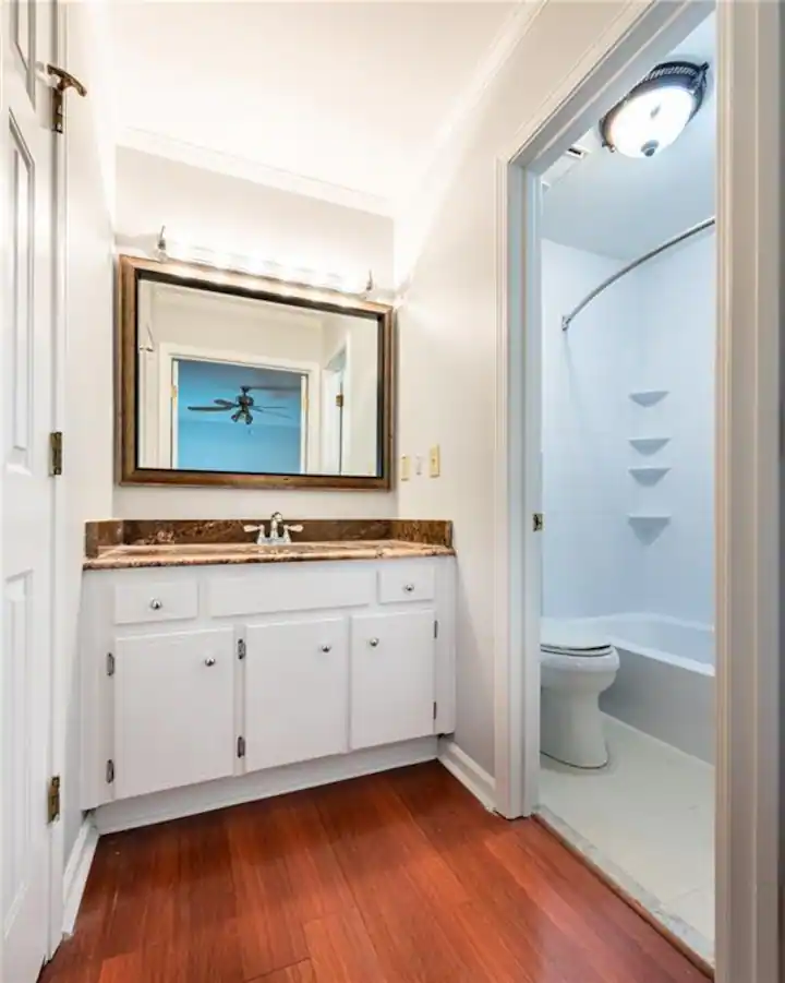 405 Towergate Pl #405 - Photo 7 of 12