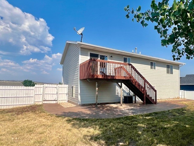 4332 Milehigh Ave #NA - Photo 2 of 30