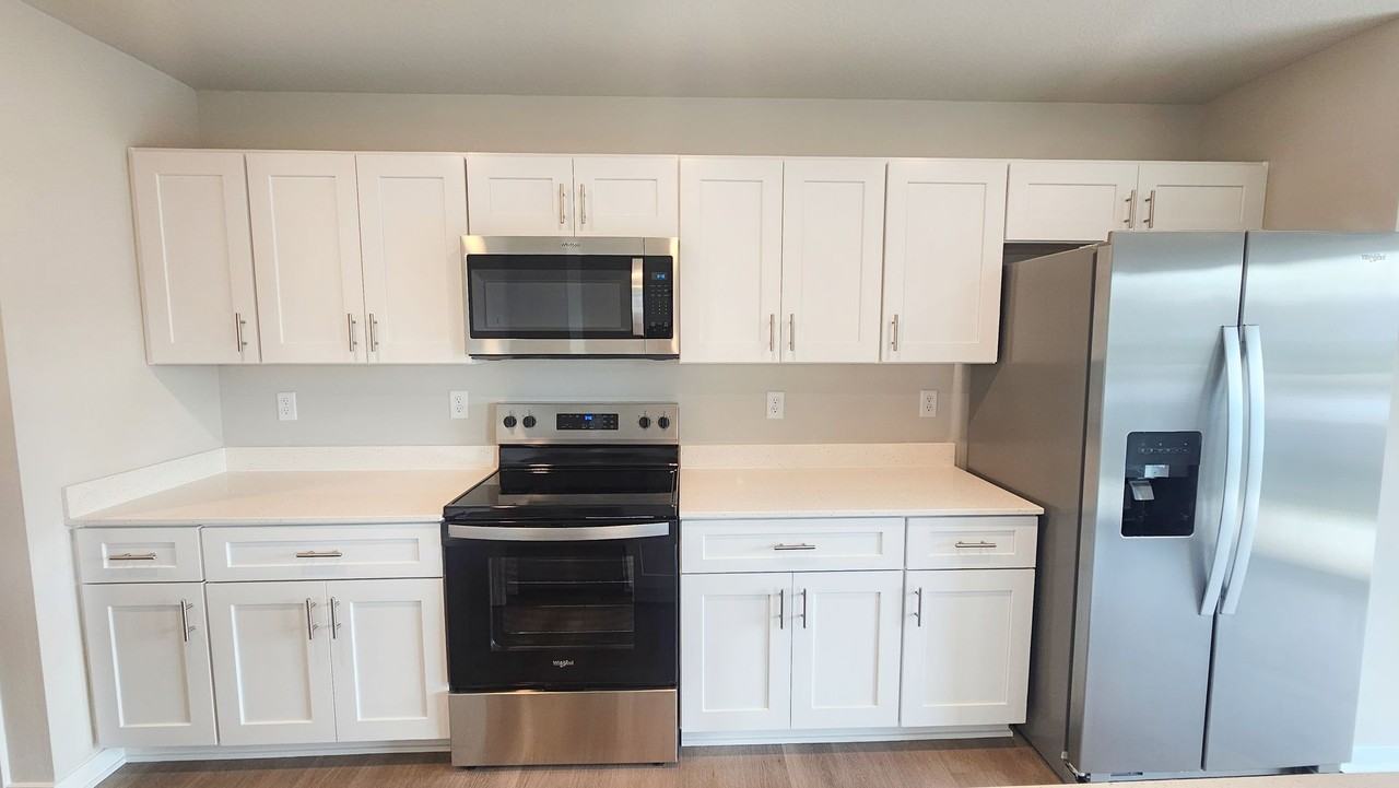 4405 Ne Mongoose Ln - Photo 2 of 13