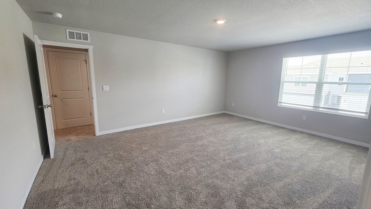 4405 Ne Mongoose Ln - Photo 7 of 13