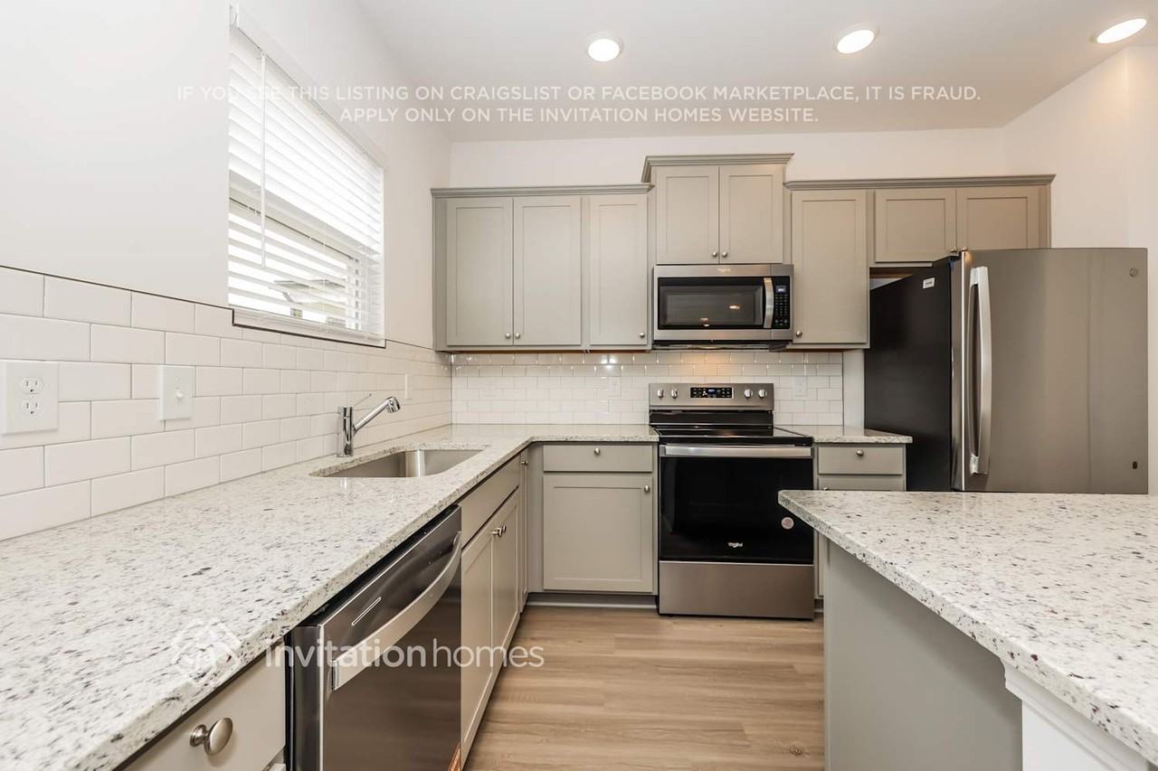 127 Glacier Way - Photo 6 of 18