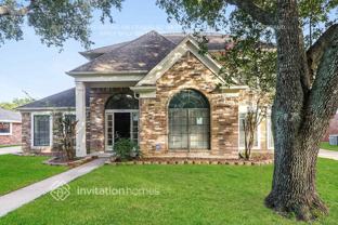 22947 Benbury Dr - Photo 1 of 1