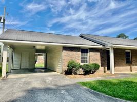 featured image of 160 Hennon Dr Nw