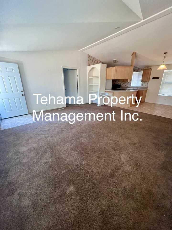 15323 Frontier Dr - Photo 2 of 18