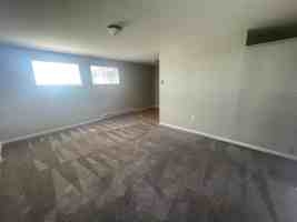 featured image of 219 Applewood Ct