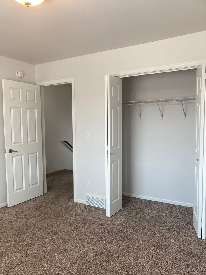 1312 4th St Nw - Photo 4 of 21