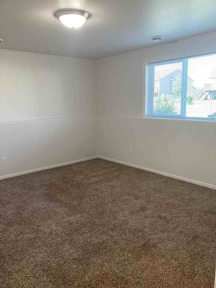 1312 4th St Nw - Photo 6 of 21