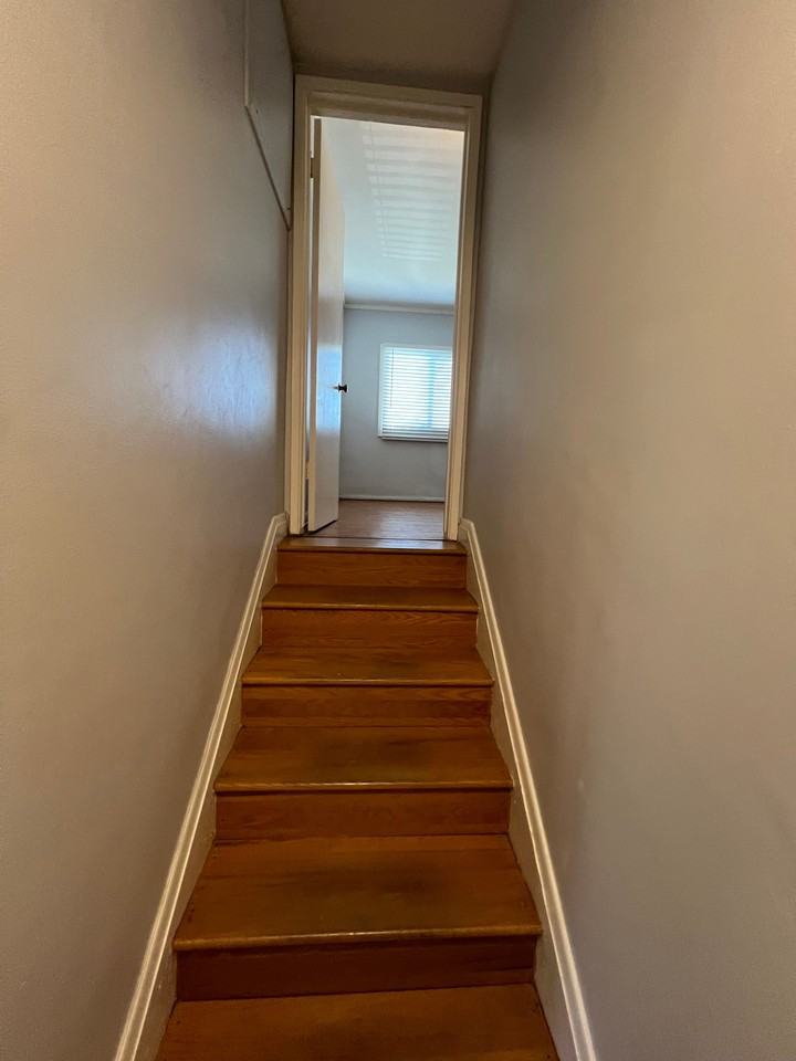 Spacious 1 Bedroom-1 Bath, Near CalTech & PCC - Del Mar - Photo 7 of 10