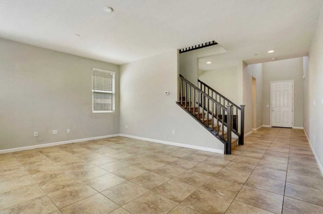 649 Perino Ln - Photo 5 of 31