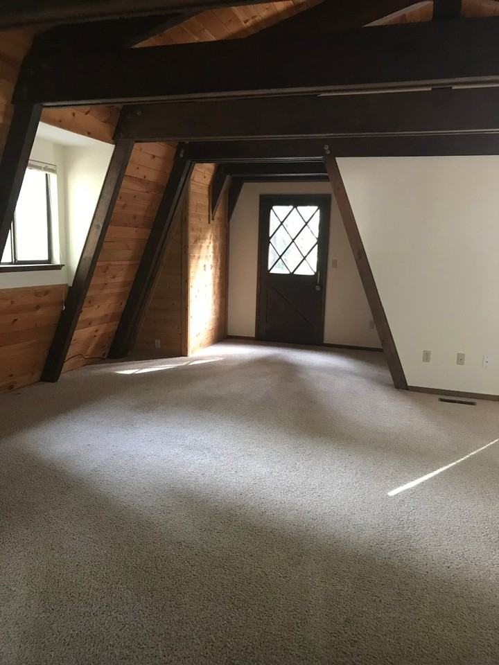 255 Pelton Ln - Photo 7 of 8