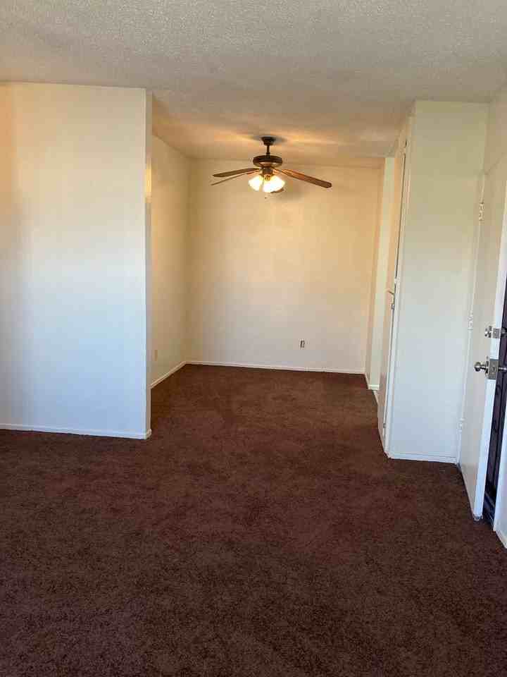 ONE TIME RENTAL - ITZEL GONZALEZ - Photo 2 of 7