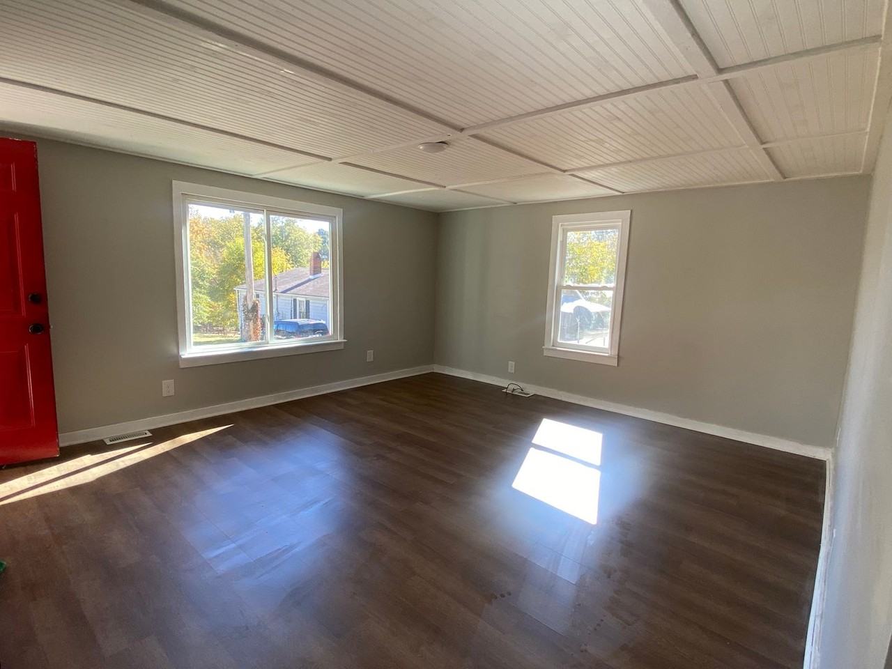 112 Chapel St - Photo 5 of 14