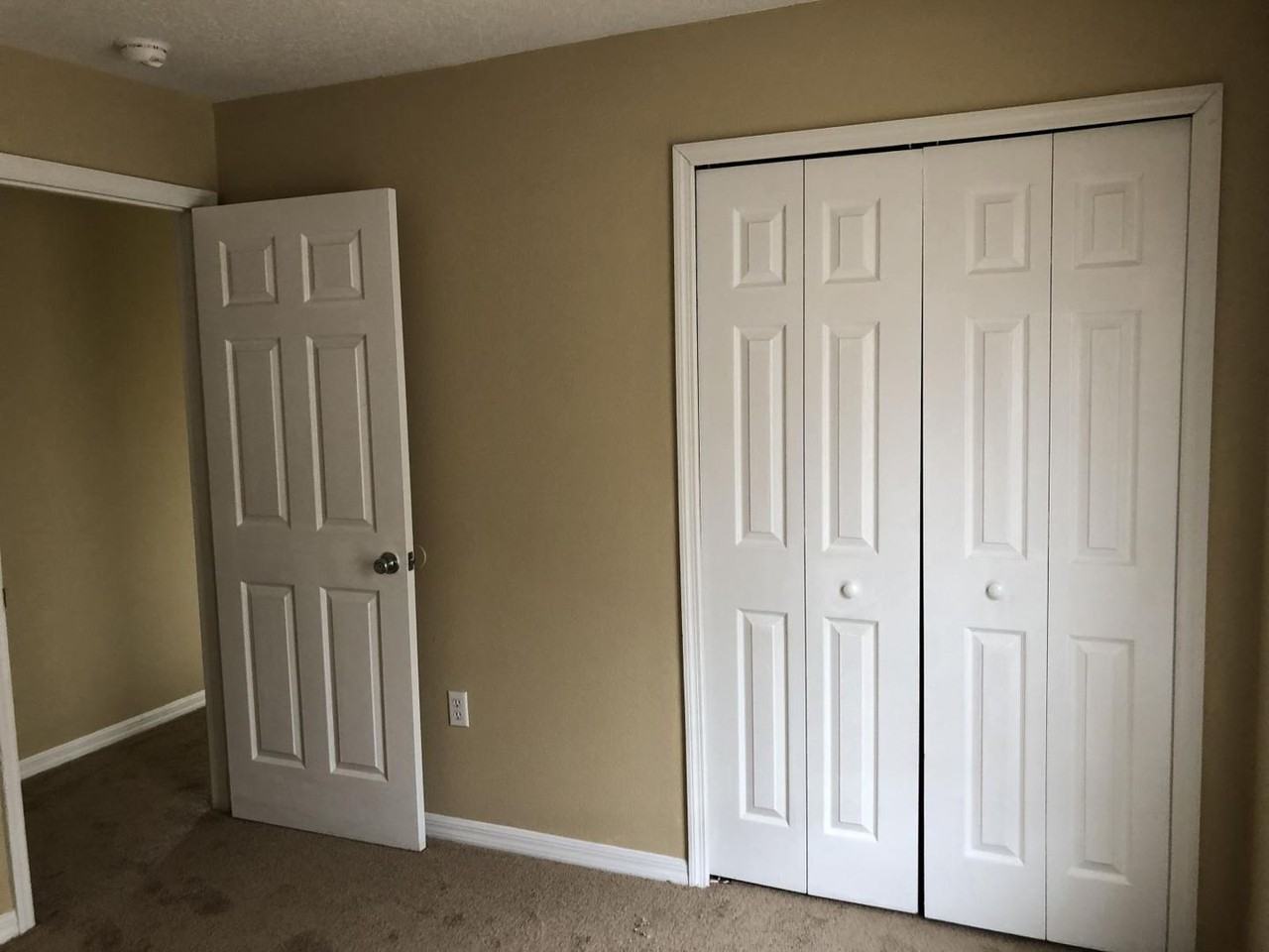 338 Greenwich Ct - Photo 6 of 17