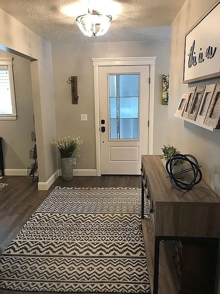 1740 E 1550 N - Photo 2 of 17