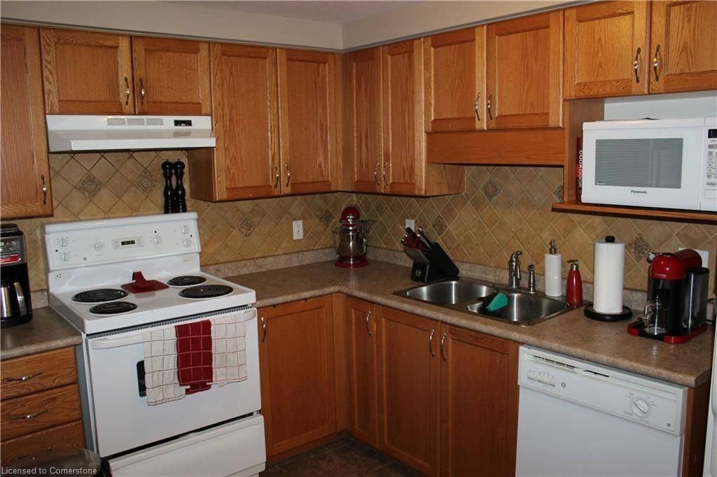 21 Snowdrop Crescent - Photo 3 of 22