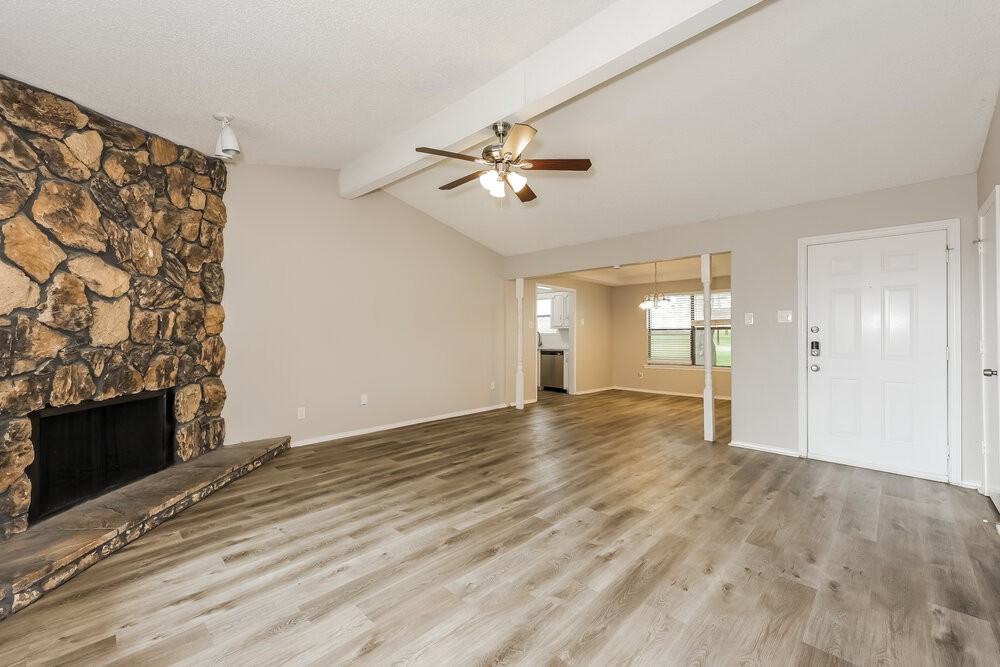 1137 Harvest Hill Cir - Photo 3 of 16