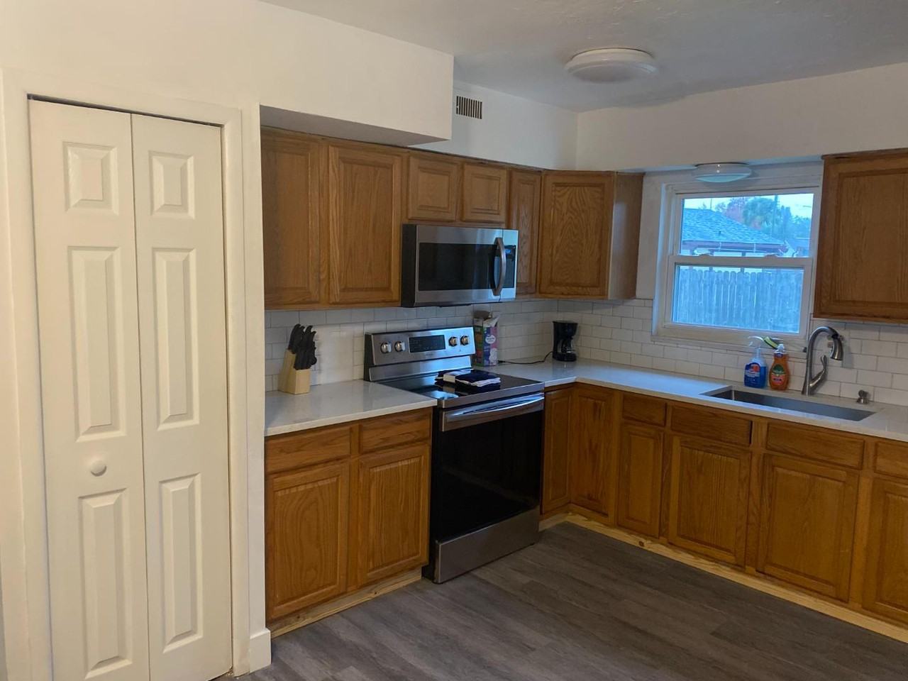 3801 Clover Ln - Photo 3 of 10