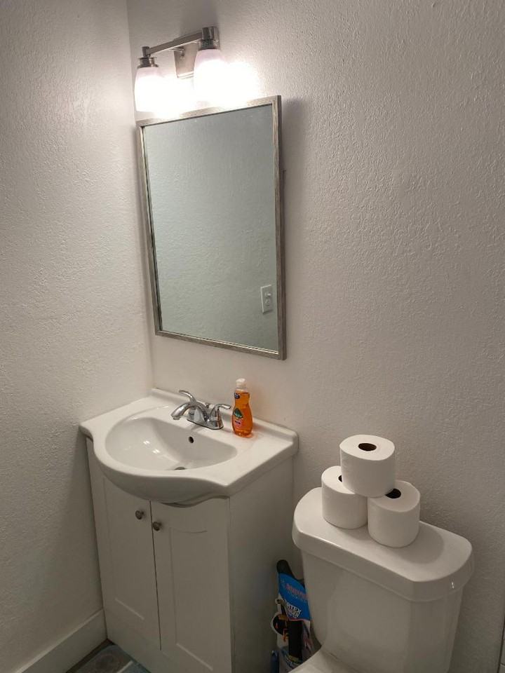 3801 Clover Ln - Photo 5 of 10