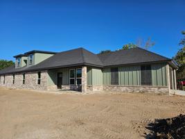 featured image of 214 E Lyndale Ave