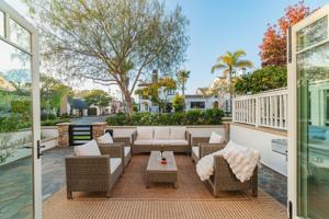 featured image of 700 Acacia Ave ##A