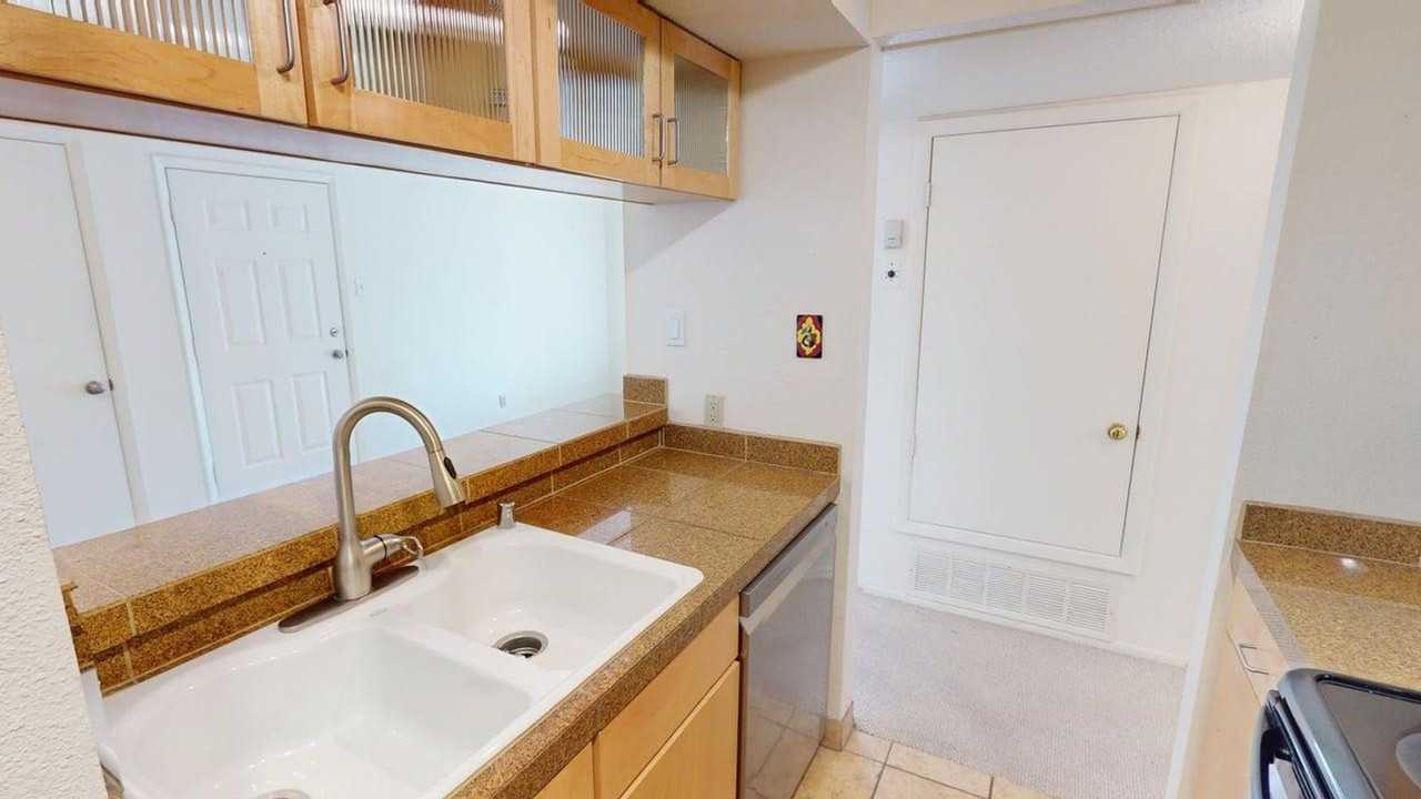 941 Calle Mejia - Photo 5 of 26