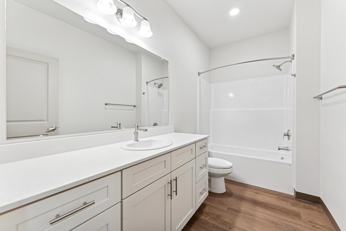 1809 Linwood St Nw - Photo 5 of 9